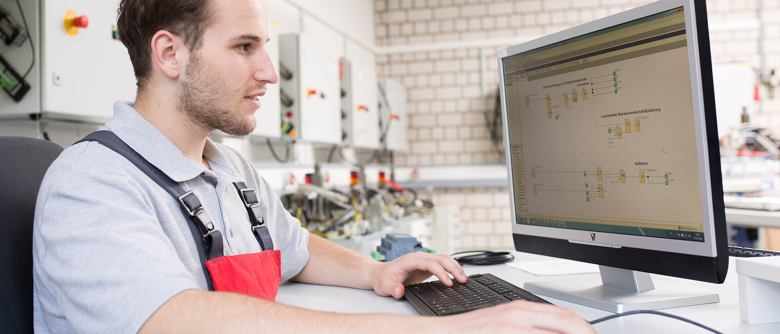 elektroniker-fuer-maschinen-und-antriebstechnik-zveh_06.7_3