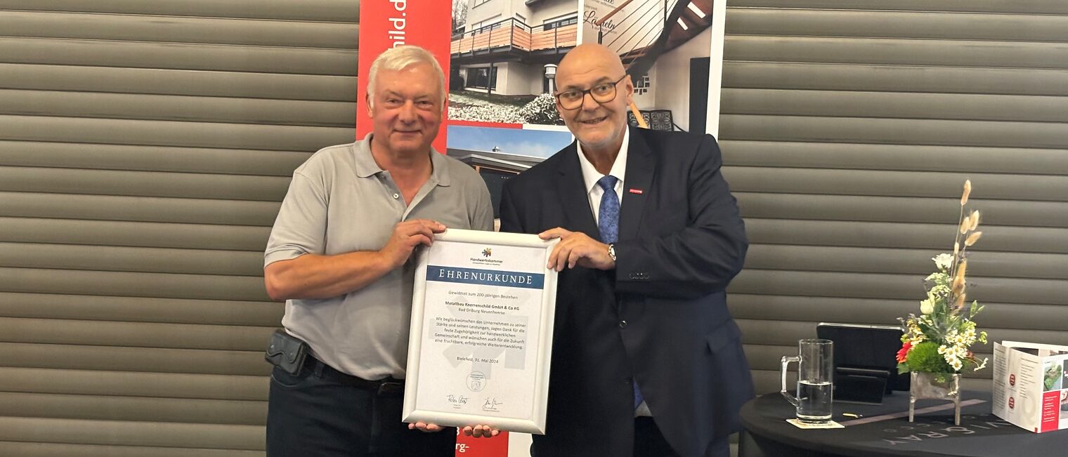 (v. l.) Martin Knorrenschild und Kammerpräsident Peter Eul (v. l.) Martin Knorrenschild und Kammerpräsident Peter Eul