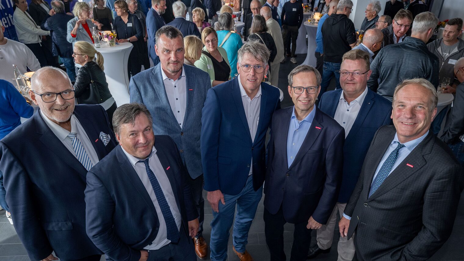Das Präsidium der handwerkskammer OWL und die Handwerksfamilie beim Treffpunkt Handwerk 2024