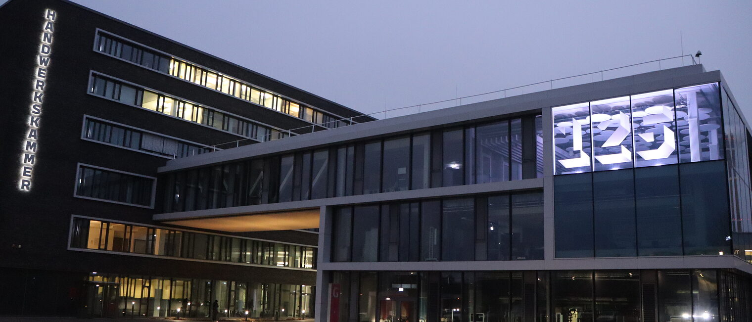 125 Jahre - Illumination