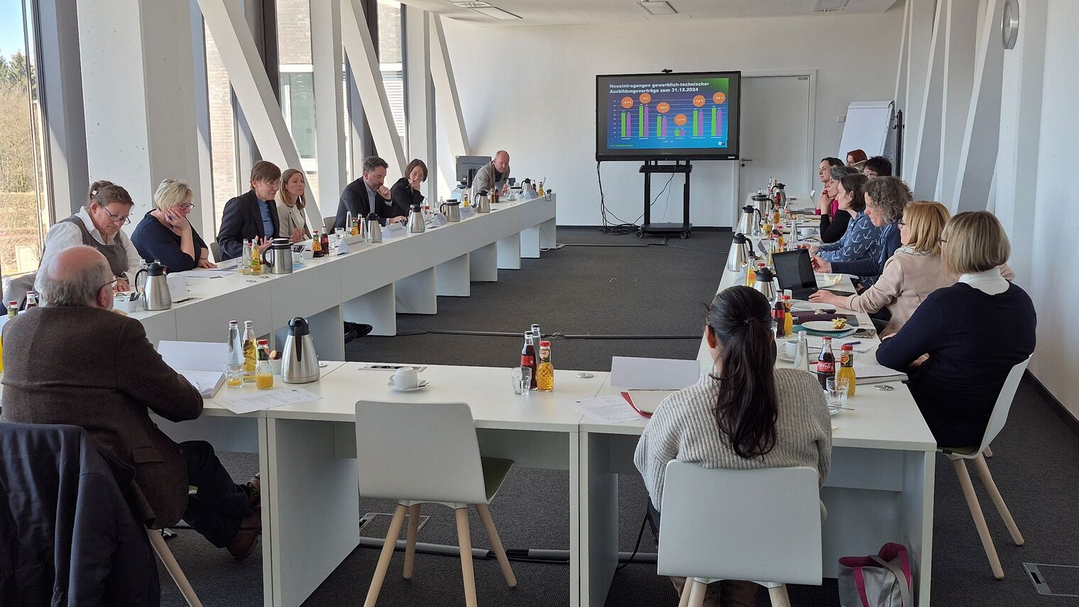 Die Sitzung der Ausbildungskonsensrunde im Campus Handwerk. 