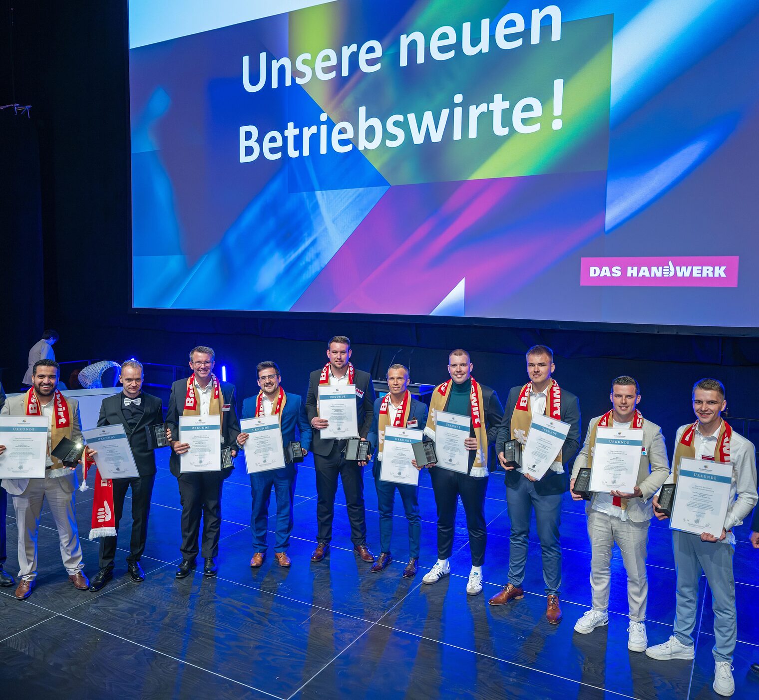 Zehn Betriebswirte wurden bei der Meisterfeier 2025 geehrt. 