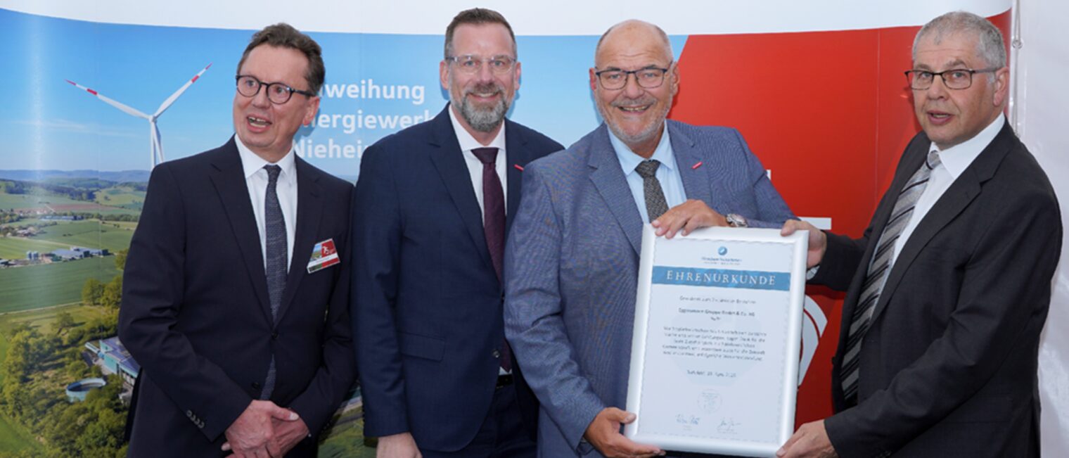 Gruppenbild von Dr. Jens Prager, Peter Eul, Thomas Hein und Karlgünter Eggersmann.