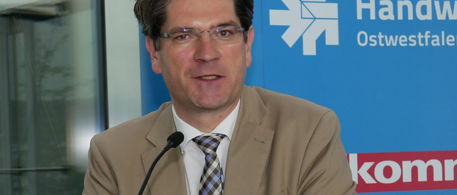 Prof. Dr. Hans Jörg Hennecke, Hauptgeschäftsführer von Handwerk NRW