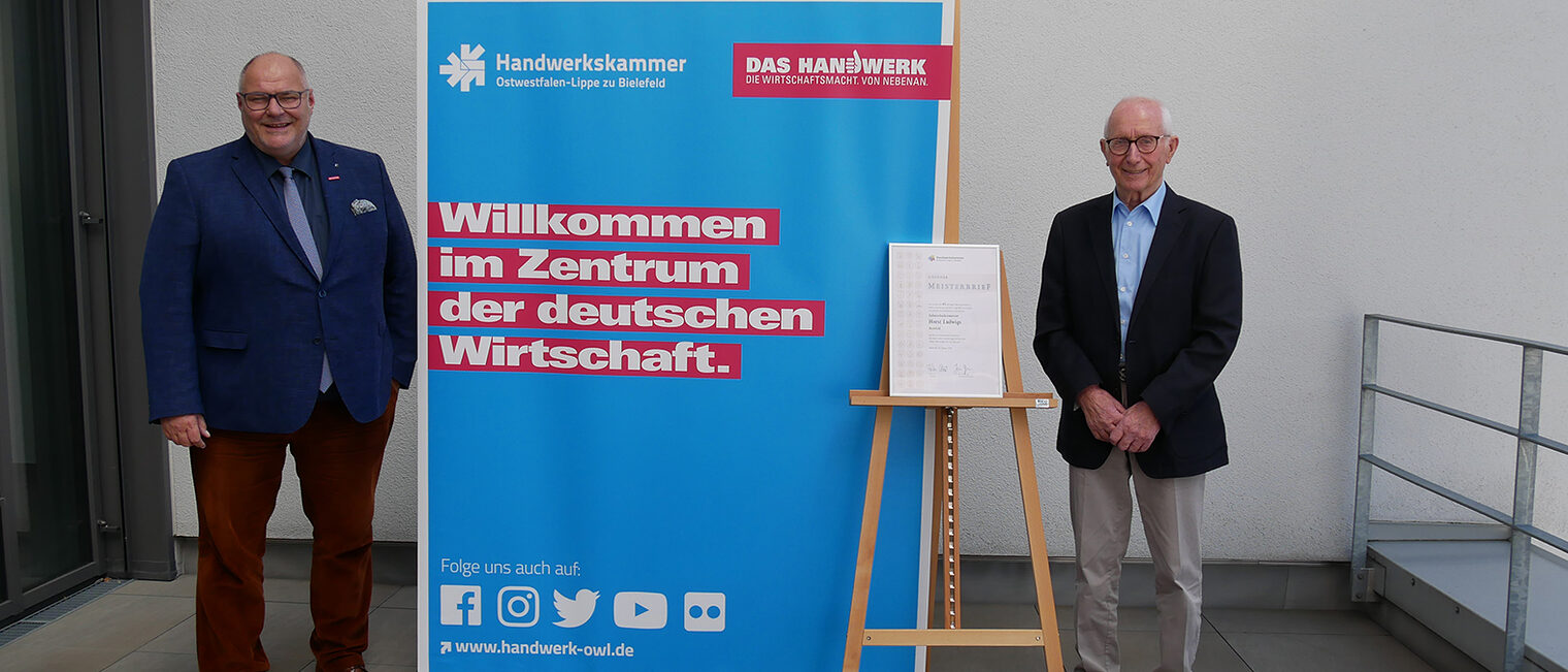 Kammerpräsident Peter Eul (l,) und Jubilar Horst Ludwigs Kammerpräsident Peter Eul (l,) und Jubilar Horst Ludwigs